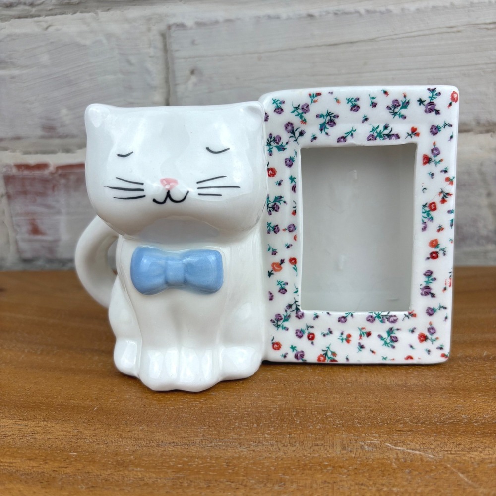 Ceramic Cat Vase Photo Frame Combo White Blue Bow Tie Ditsy Floral Cottagecore